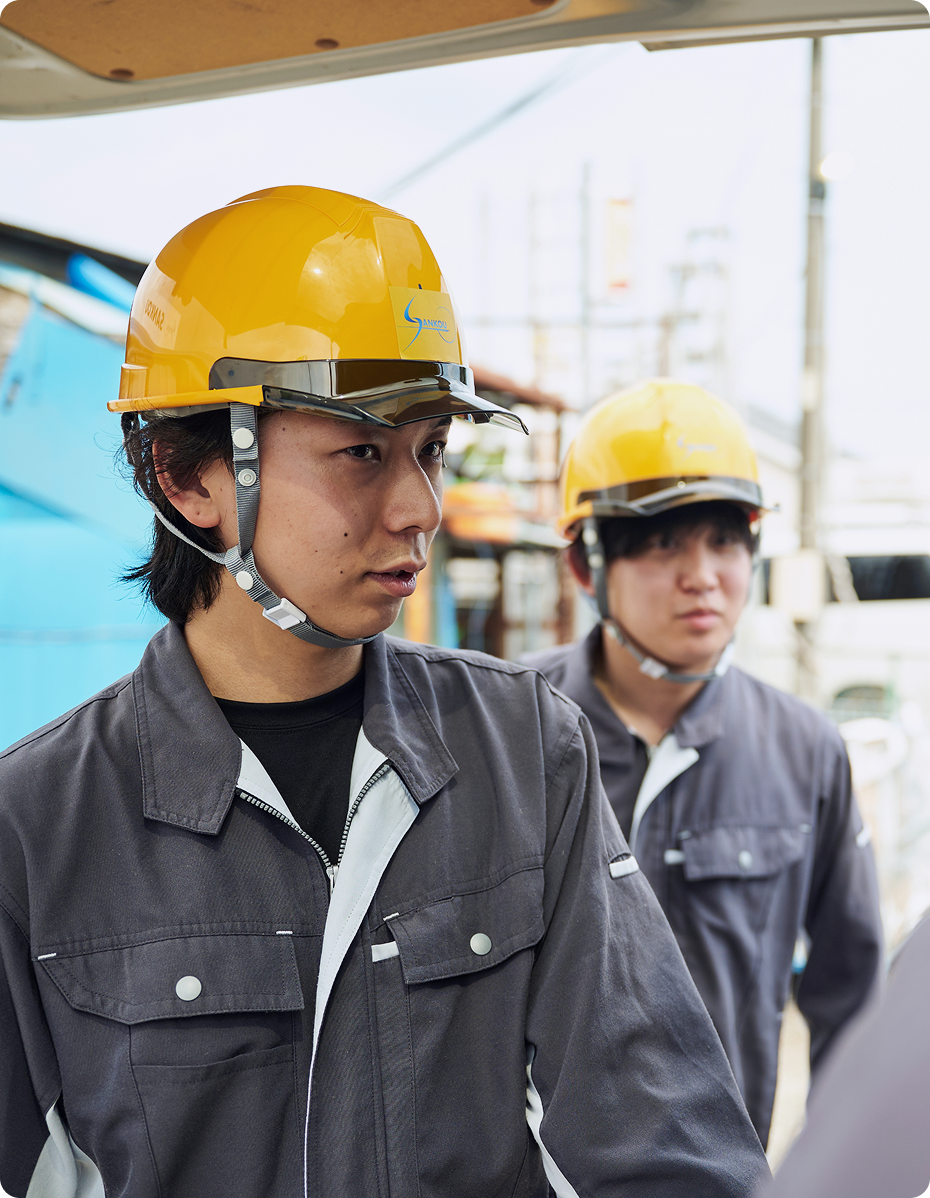 電気通信工事の配線ラック